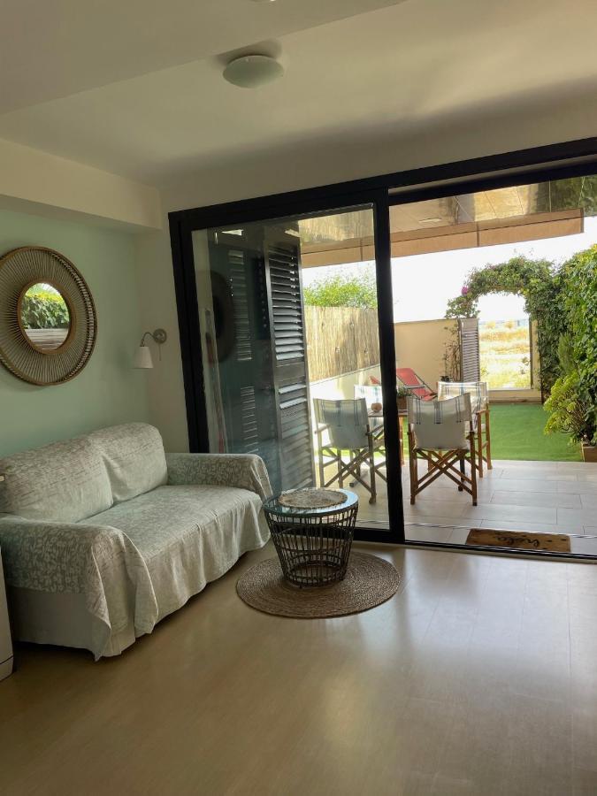 Beach Flat With Garden Castelldefels Exterior photo
